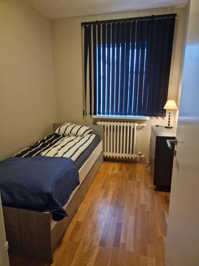 Sol - S12 Guesthouse ケプラヴィーク エクステリア 写真